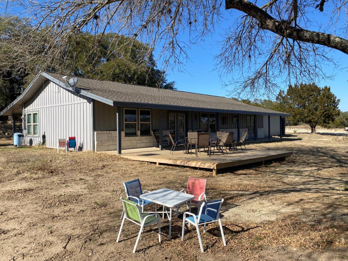 Texas Hill Country Ranch House - Great Views - Near Hidden Falls Park Smithwick Eksteriør bilde