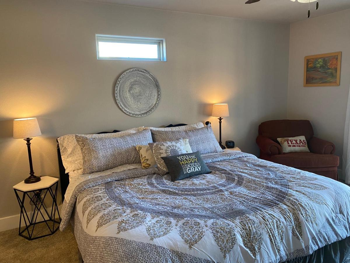 Texas Hill Country Ranch House - Great Views - Near Hidden Falls Park Smithwick Eksteriør bilde